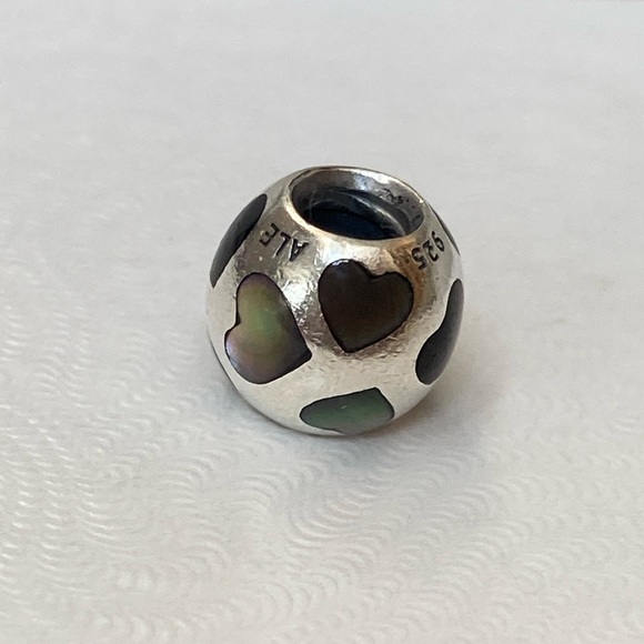 pandora “love me” black mother of pearl heart charm - Picture 1 of 6